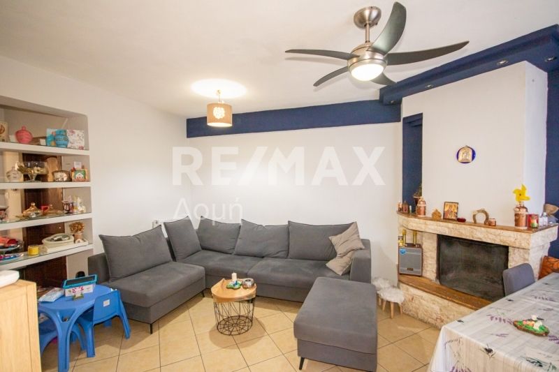 Property photo 2 of 25