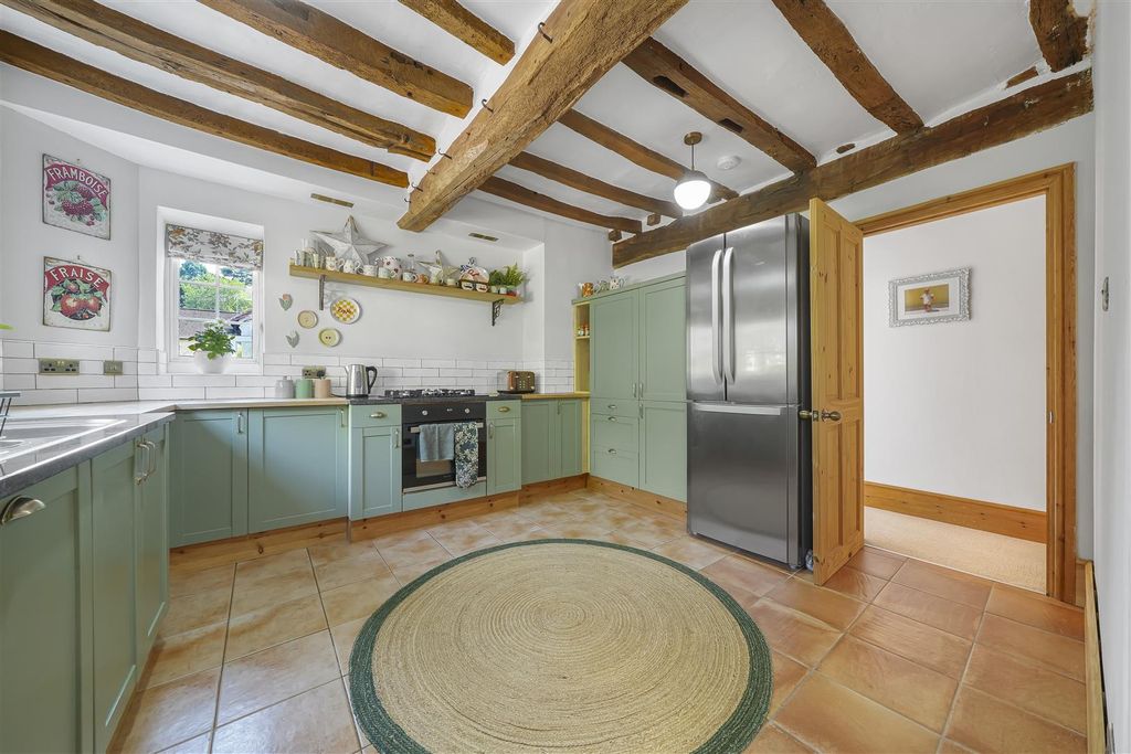 Property photo 3 of 19 3