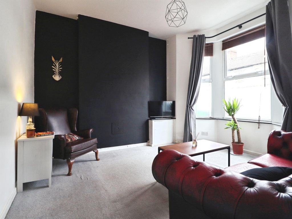 Property photo 2 of 18