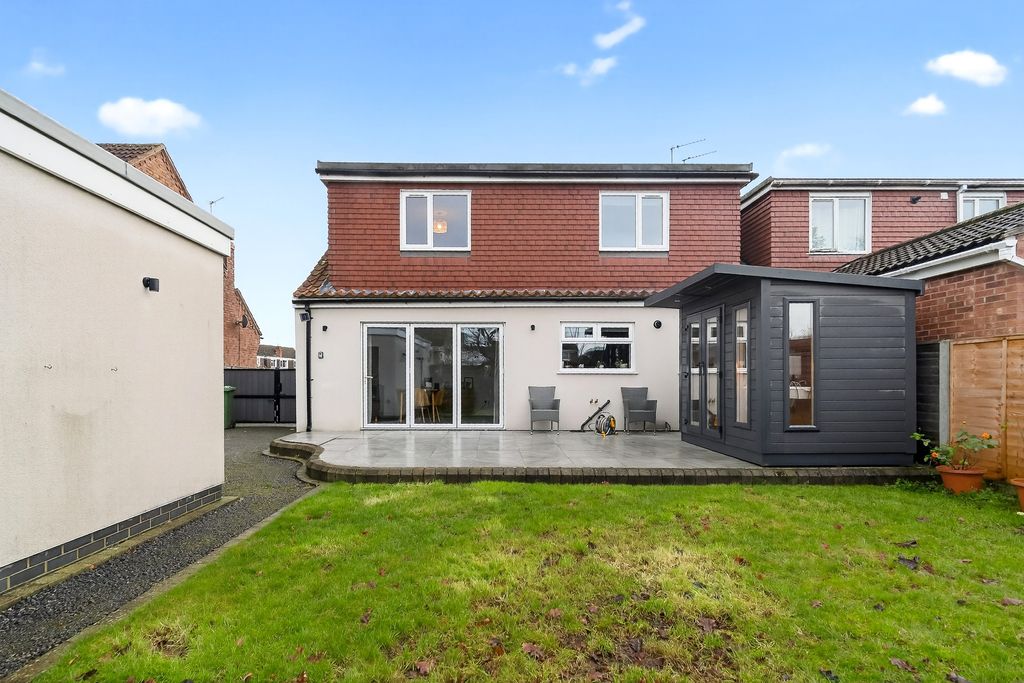 Property photo 2 of 18 Rear View