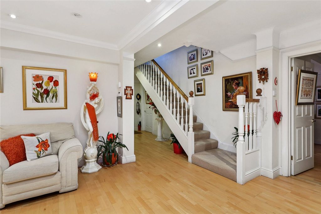 Property photo 3 of 16 Picture No. 07