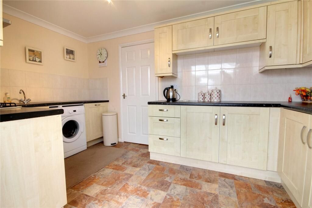 Property photo 3 of 8 32639_Ing140475_L_Img_02_0000.Jpeg