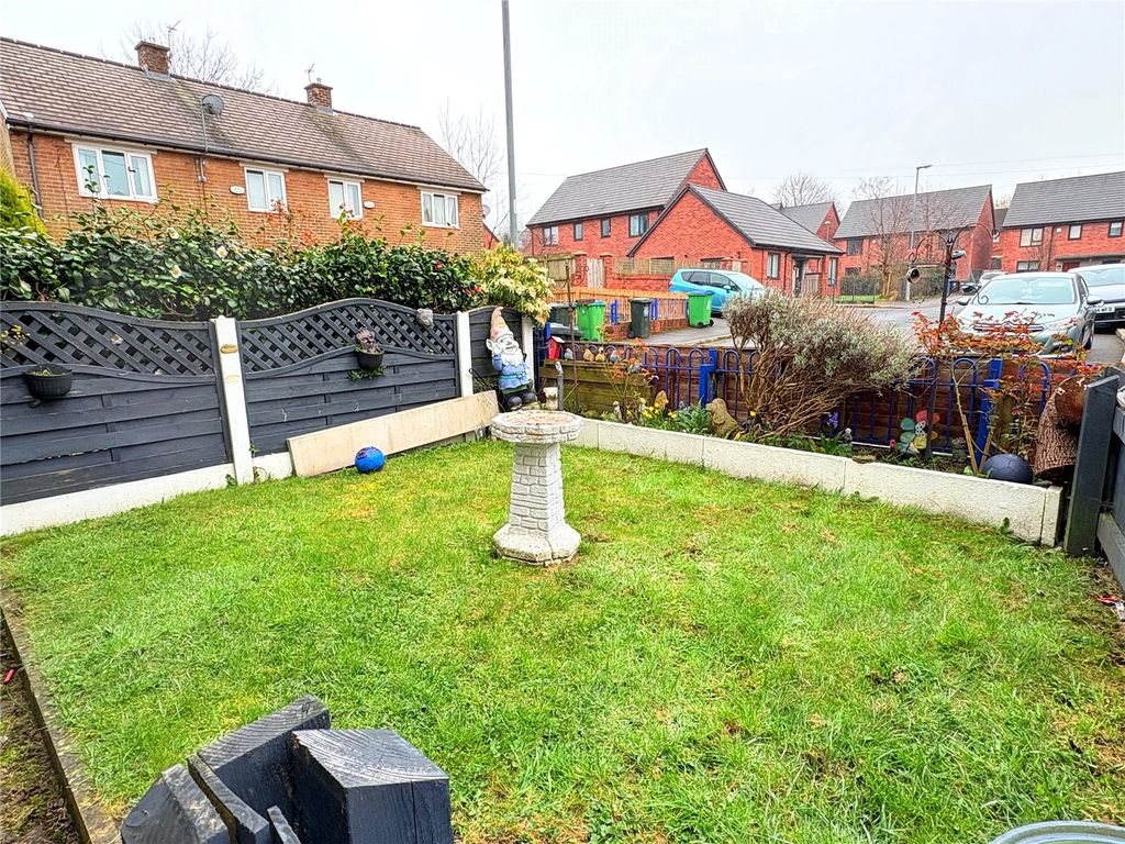 Property photo 3 of 18 Picture No. 05