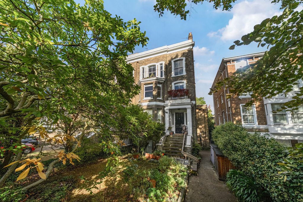 Property photo 1 of 15 1516501-14-6Aa3c5...