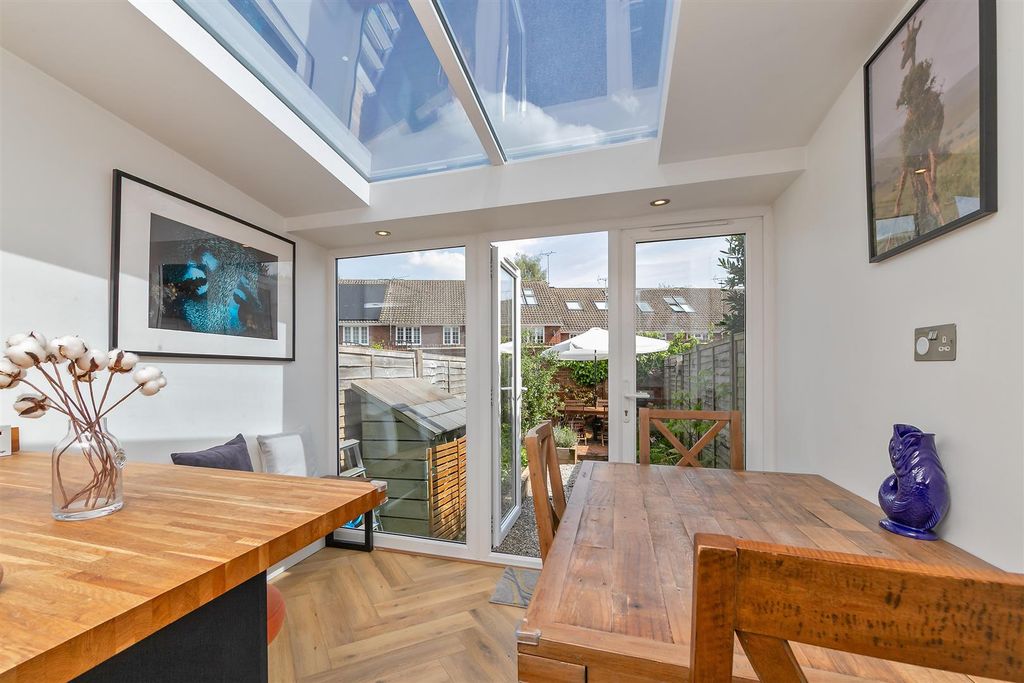 Property photo 3 of 17 12Blacksmithslane-22.Jpg