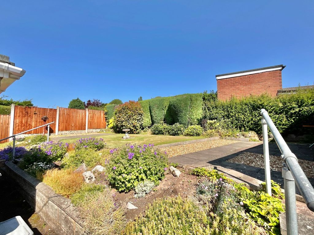 Property photo 2 of 15