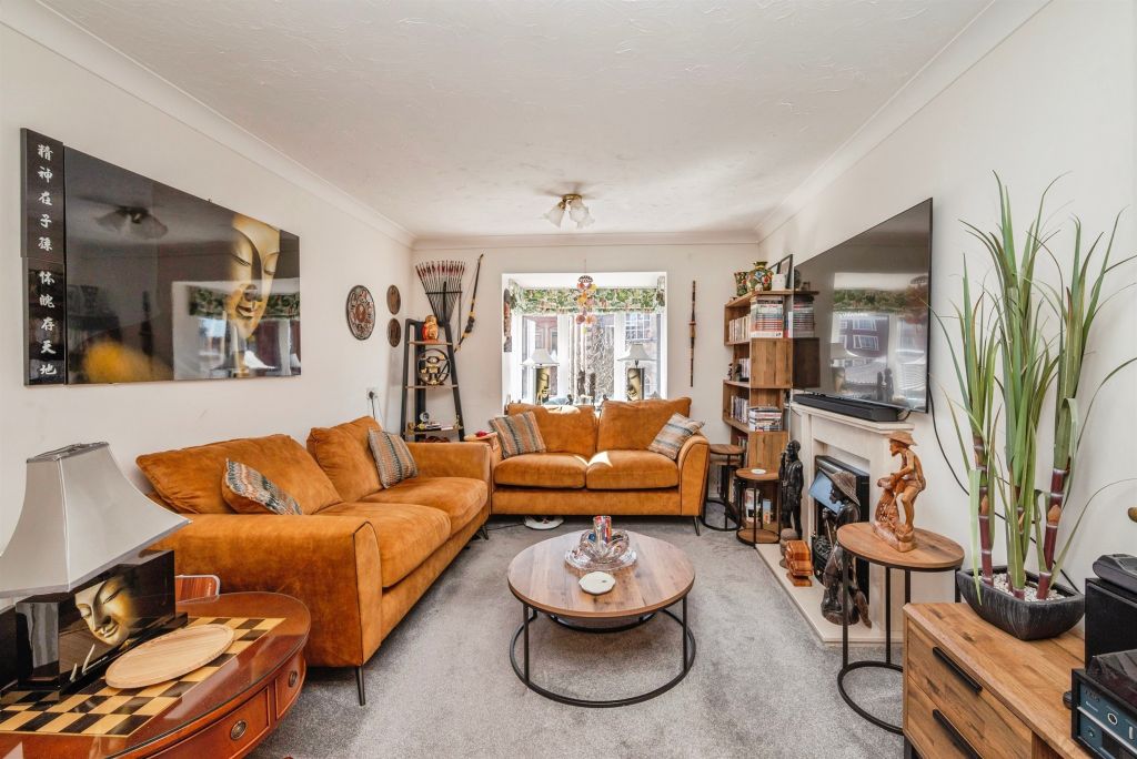 Property photo 2 of 14