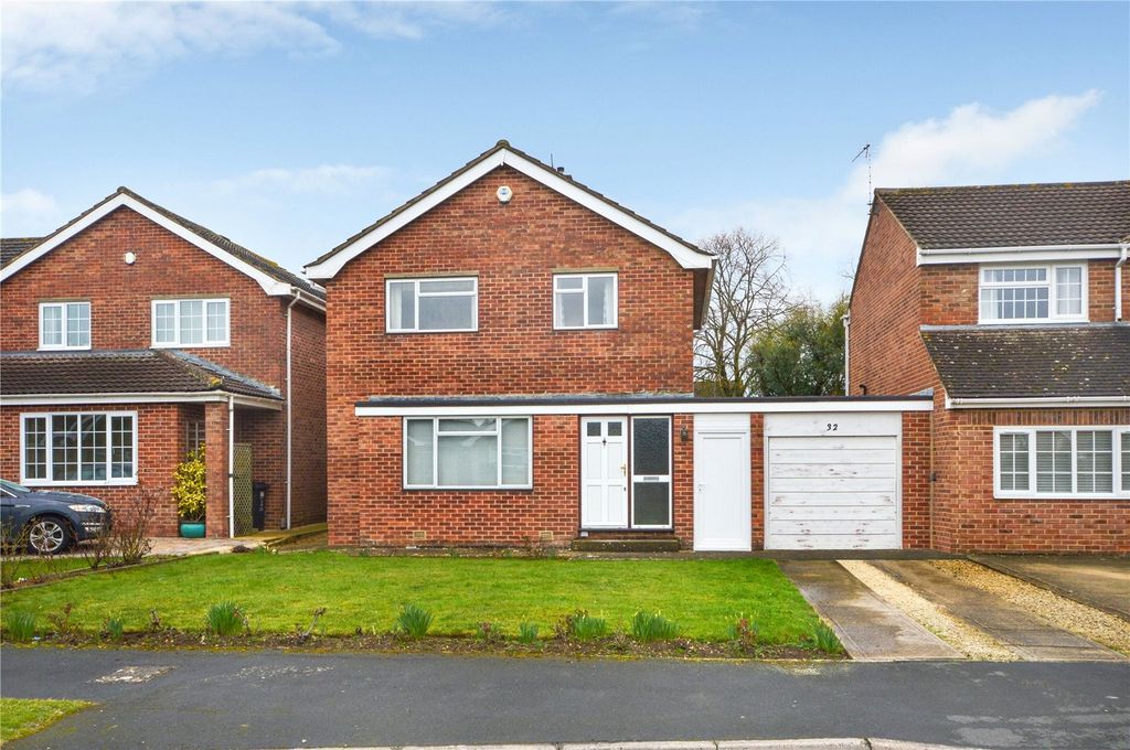 Property photo 1 of 8 B1.Jpg