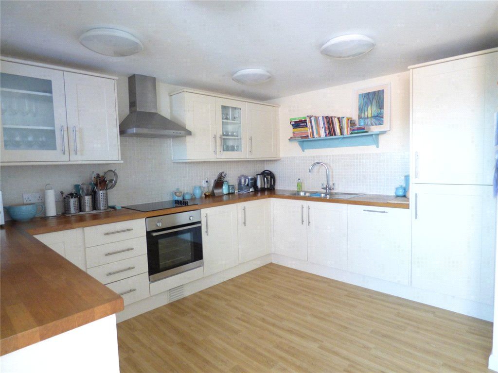 Property photo 2 of 8 Picture No. 06