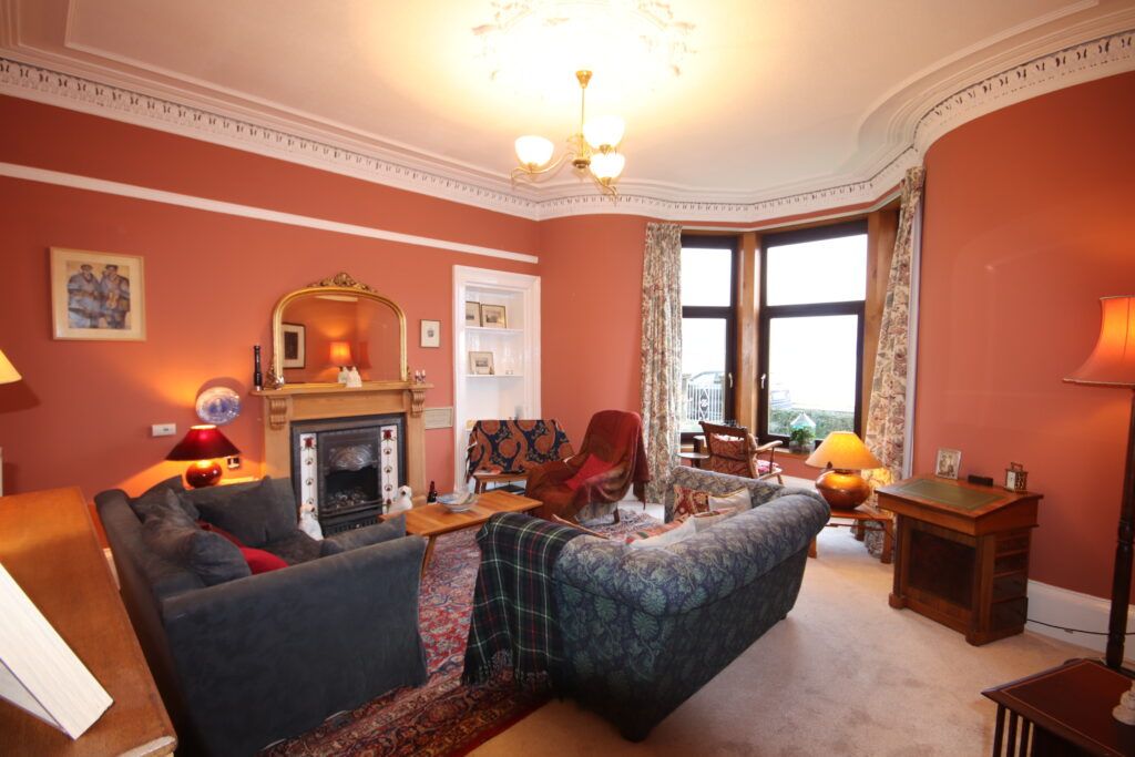 Property photo 3 of 23