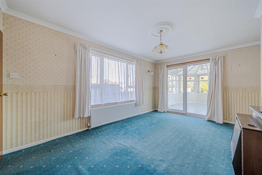 Property photo 3 of 22 1383020-15-691B446Ea518E.Jpg