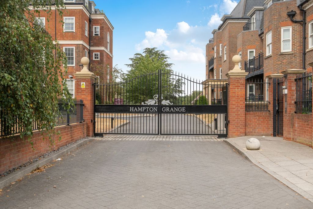 Property photo 3 of 17 1509140-2-6A84765...