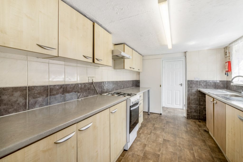 Property photo 3 of 10 Lrg_37 Fydell Street (Boston)-10