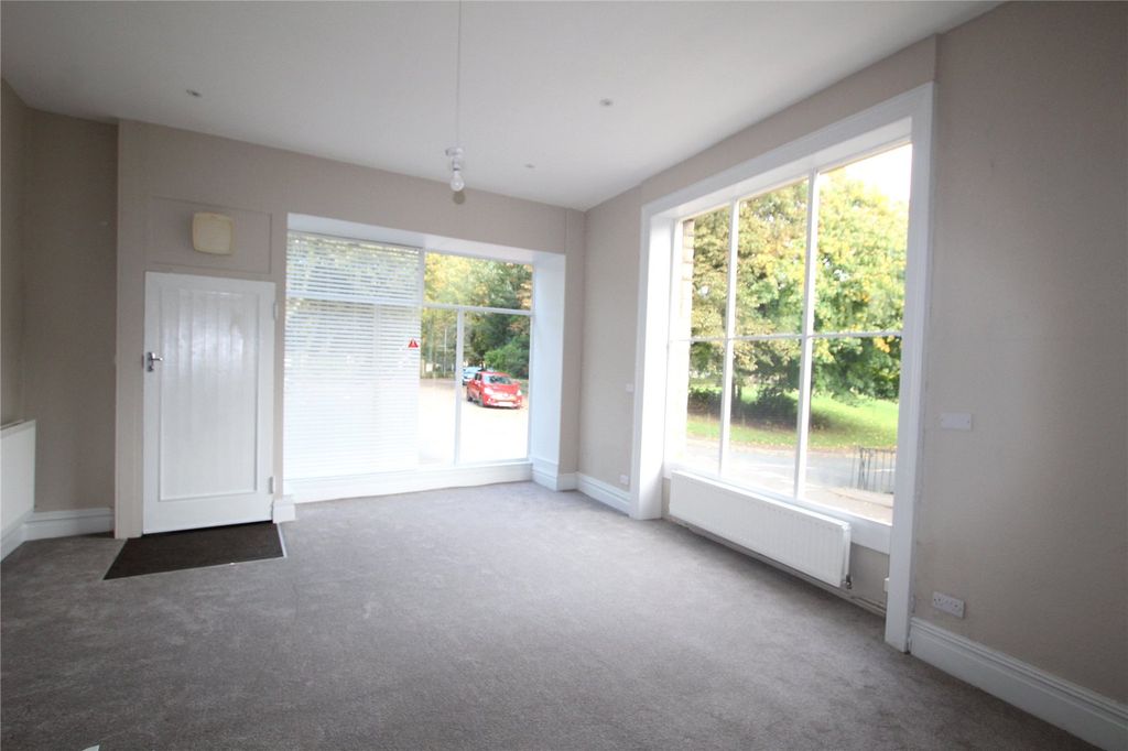 Property photo 2 of 19 Ground Floor