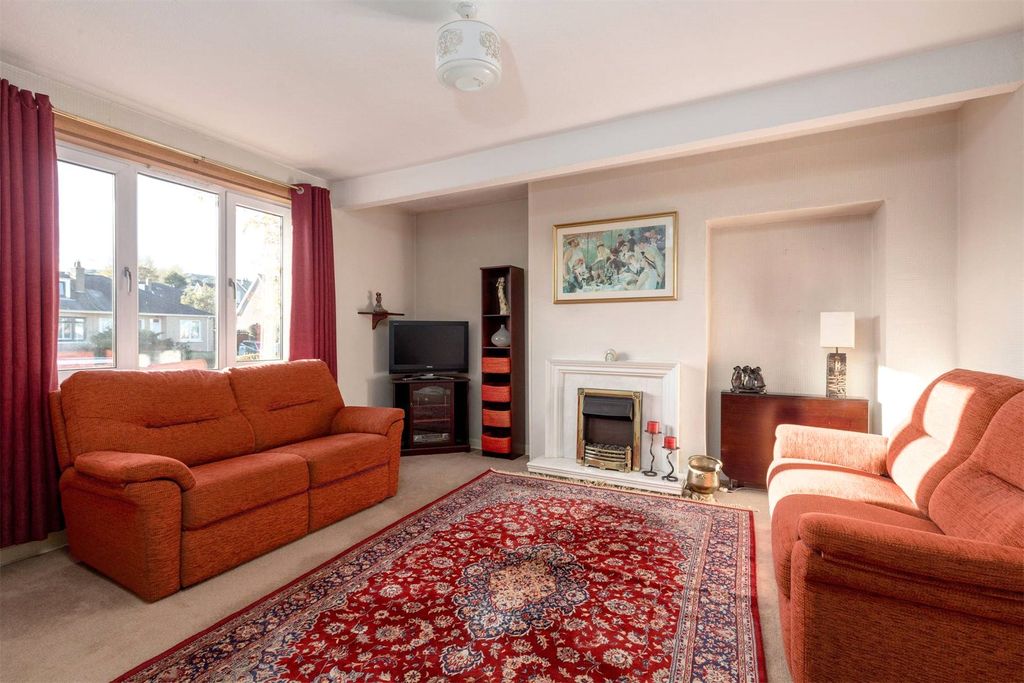 Property photo 2 of 20 Picture No. 02