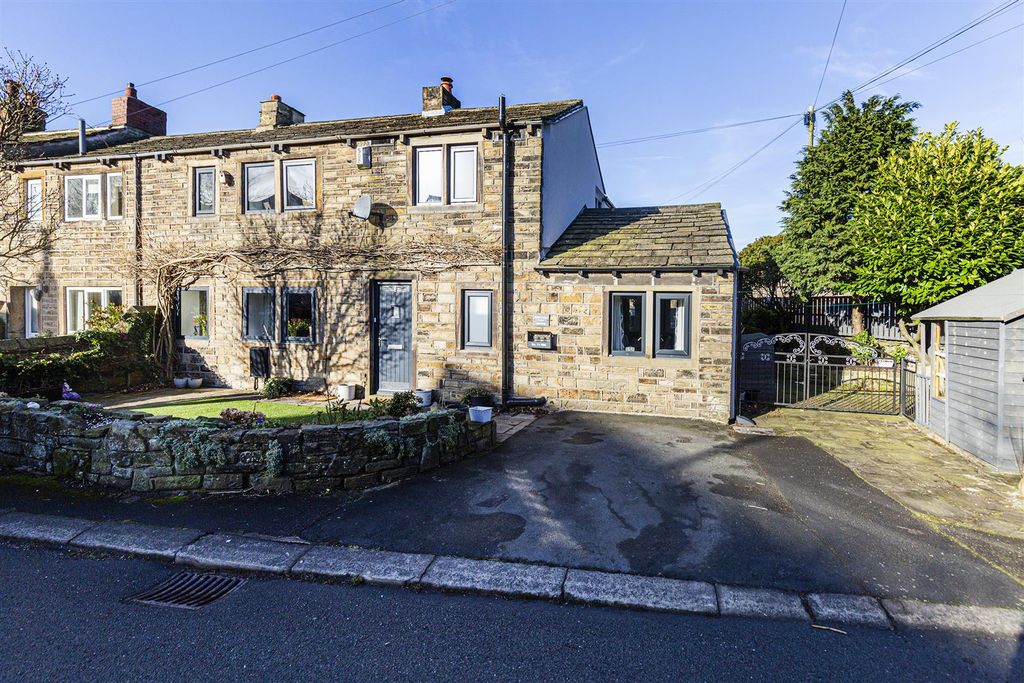 Property photo 1 of 46