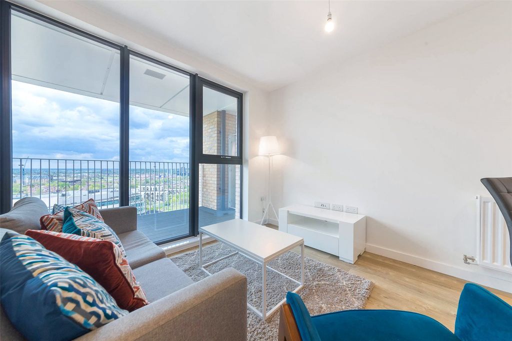 Property photo 3 of 14 Picture No. 04