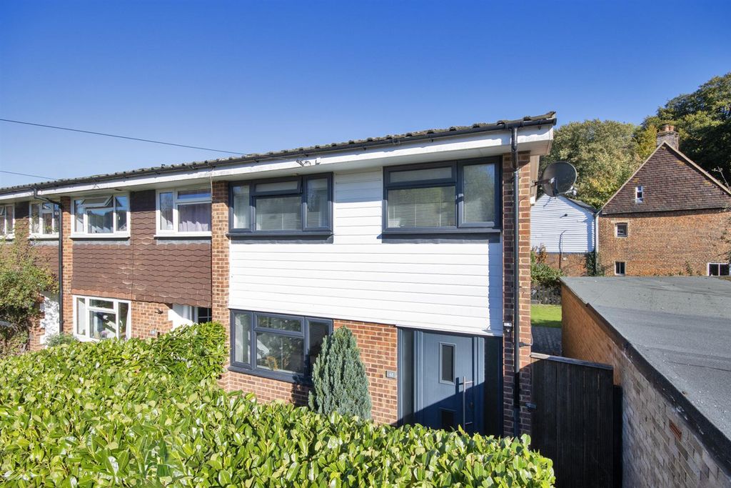 Property photo 1 of 18 61772_003.Jpg