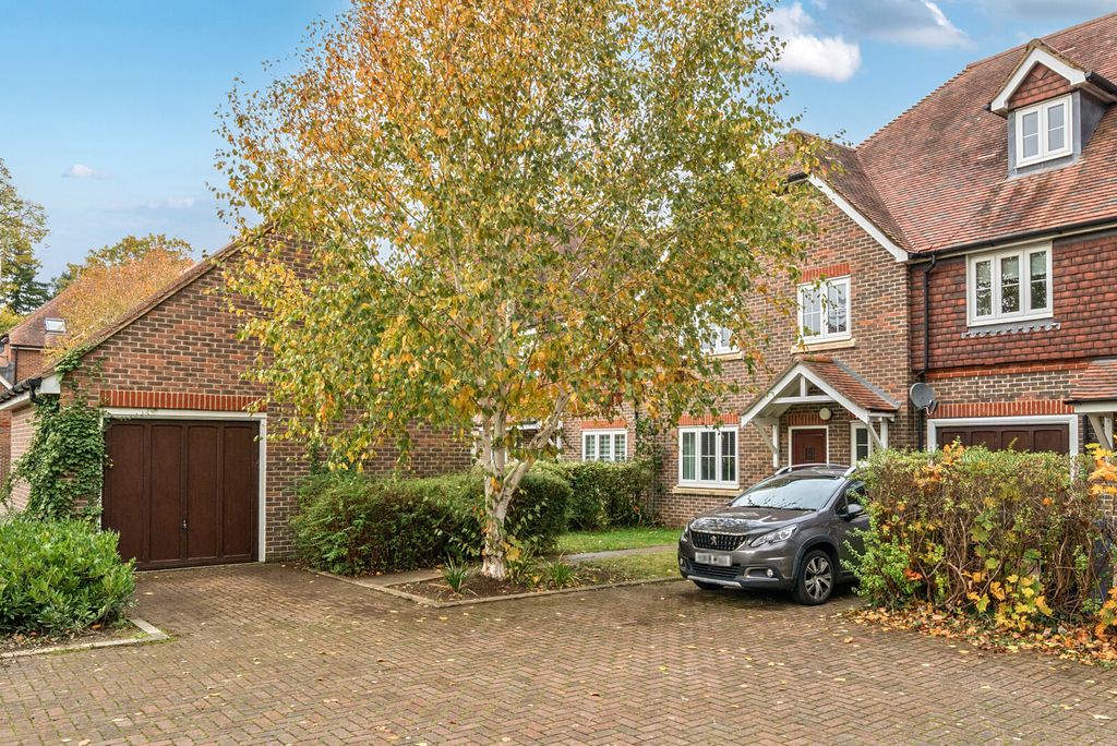 Property photo 3 of 20 1374258-20-6908Ba...