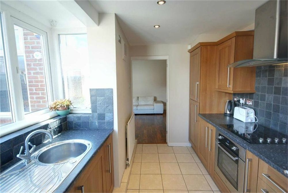 Property photo 2 of 5