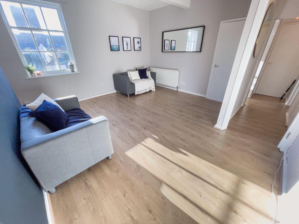 Property photo 3 of 8 Img_6704