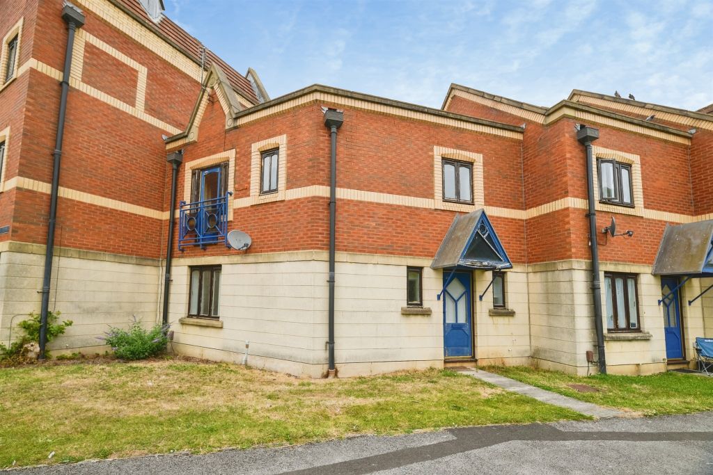 Property photo 1 of 14