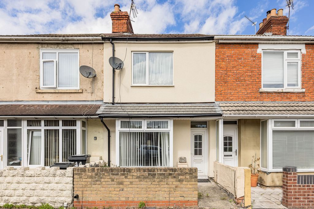 Property photo 1 of 15
