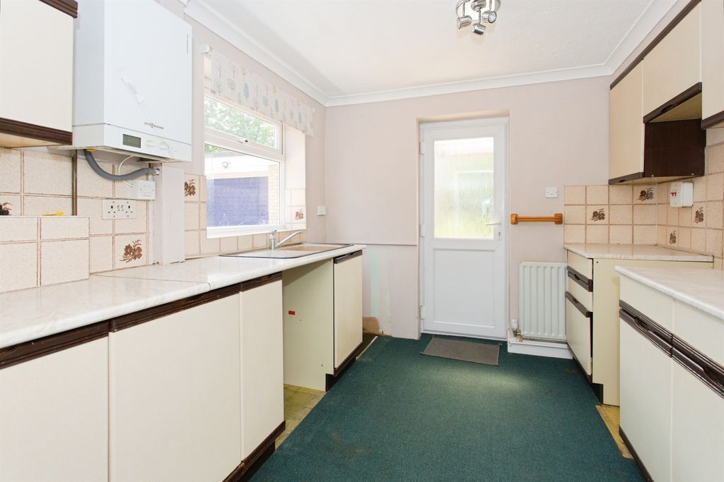 Property photo 3 of 10