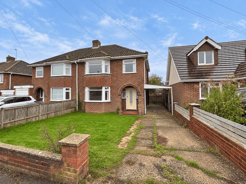 Property photo 1 of 12