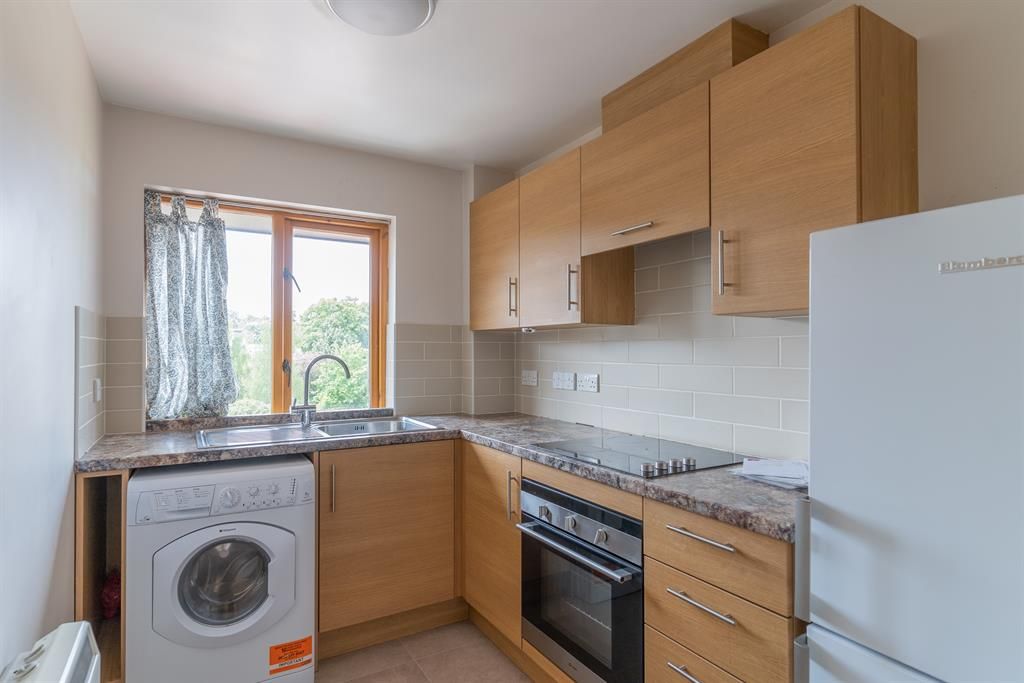 Property photo 2 of 8 Picture 2