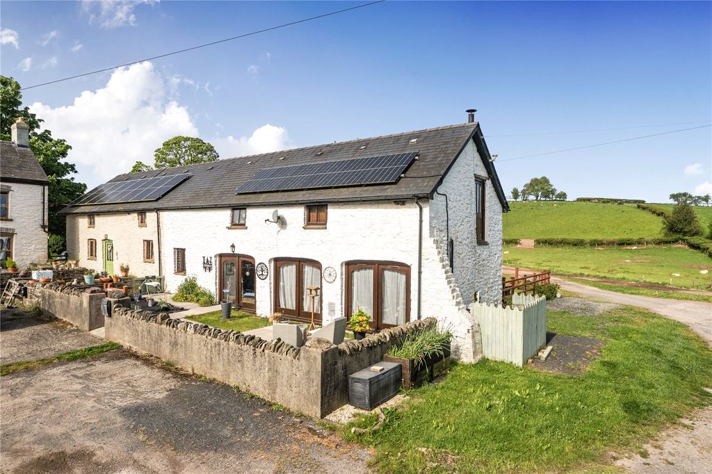 Property photo 1 of 28 Picture No. 40