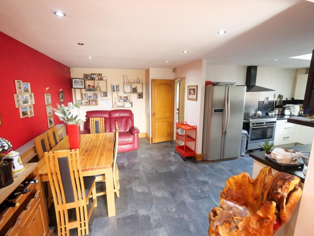 Property photo 3 of 14 Open Plan Living