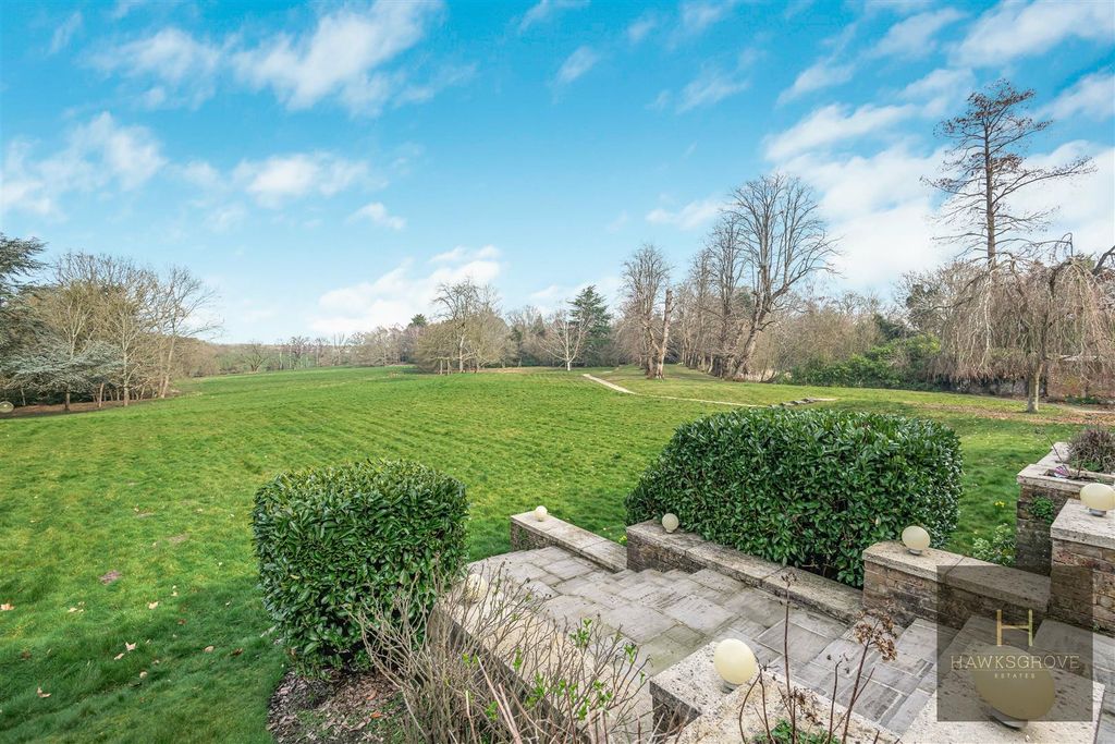 Additional image 33 of 9 bed detached house to rentHadley Green Road, Barnet EN5