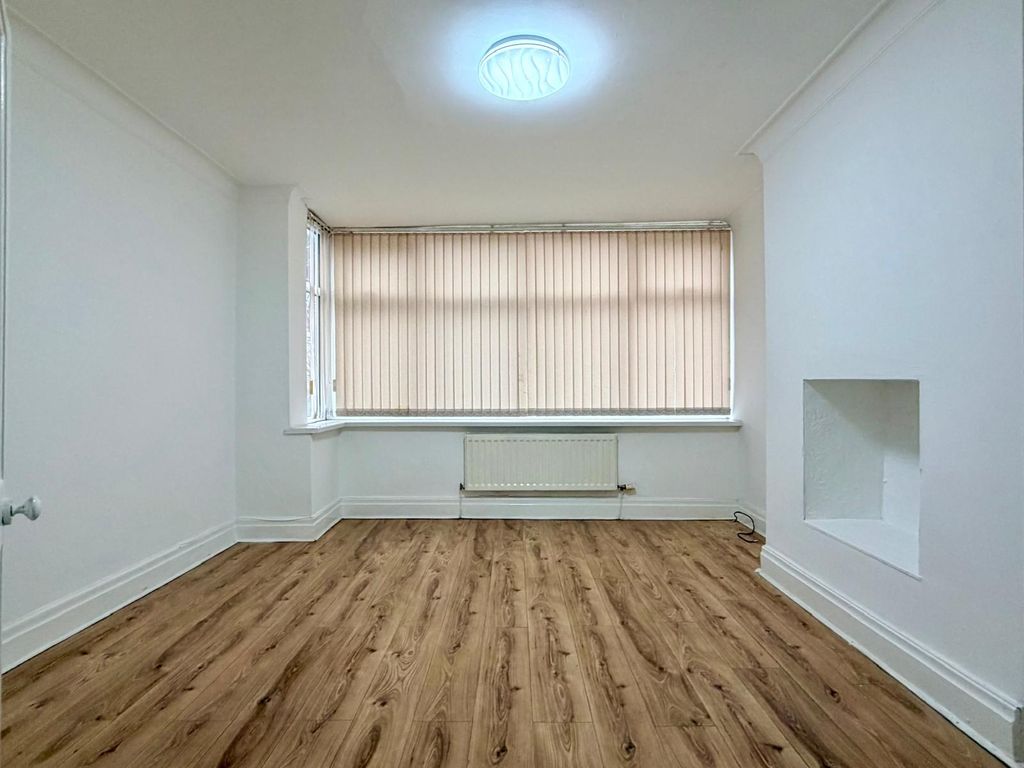 Property photo 3 of 25 Whatsapp Image 2026-01-27 At 2.01.17 Pm (3)