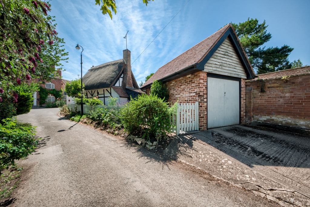 Property photo 1 of 18 Xh2A4339-Hdr(3)