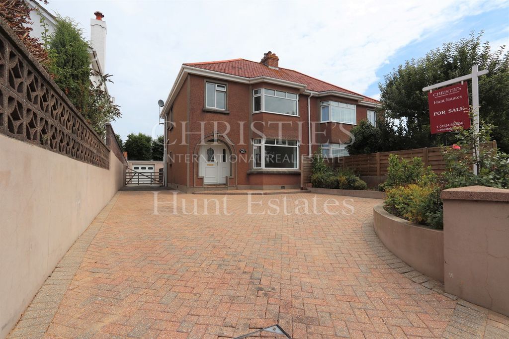 Property photo 1 of 19 Main Image