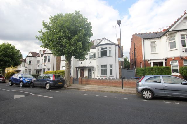 Property photo 1 of 8