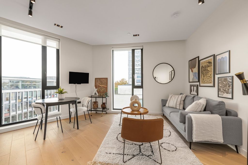 Property photo 1 of 13 Picture No. 12