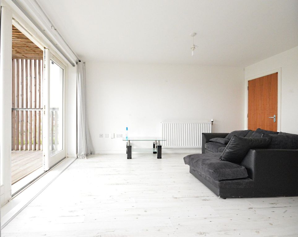 Property photo 2 of 7 Gallery