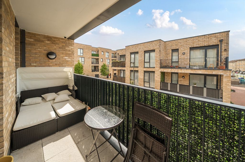 Property photo 3 of 22 1319308-18-6867B4...