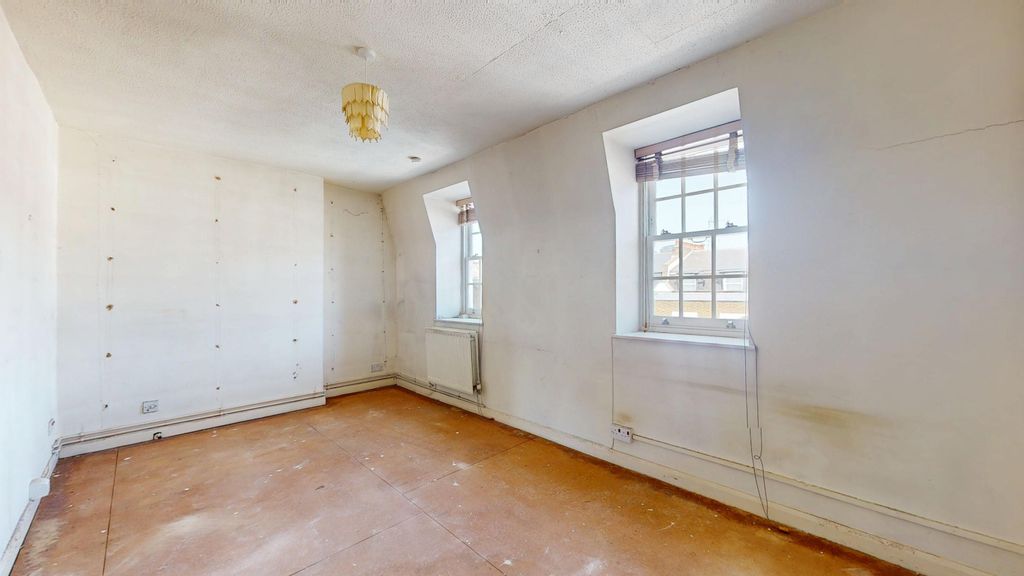 Property photo 2 of 8 Flat E, 62 Alderney Street, Pimlico, London, Sw1V 4Ex