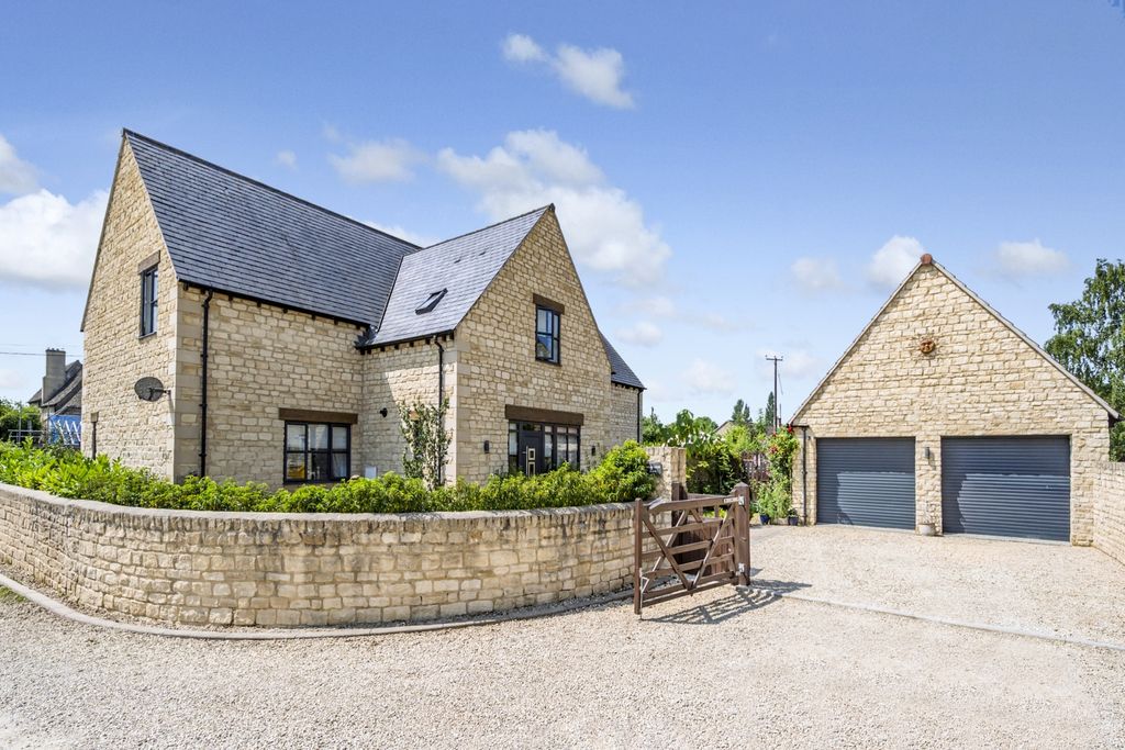 Property photo 1 of 18 Dsc_1426-Edit
