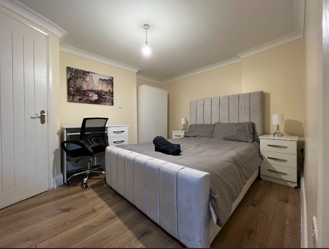 Property photo 1 of 4