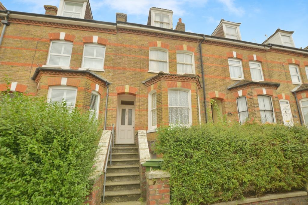 Property photo 1 of 17 Front