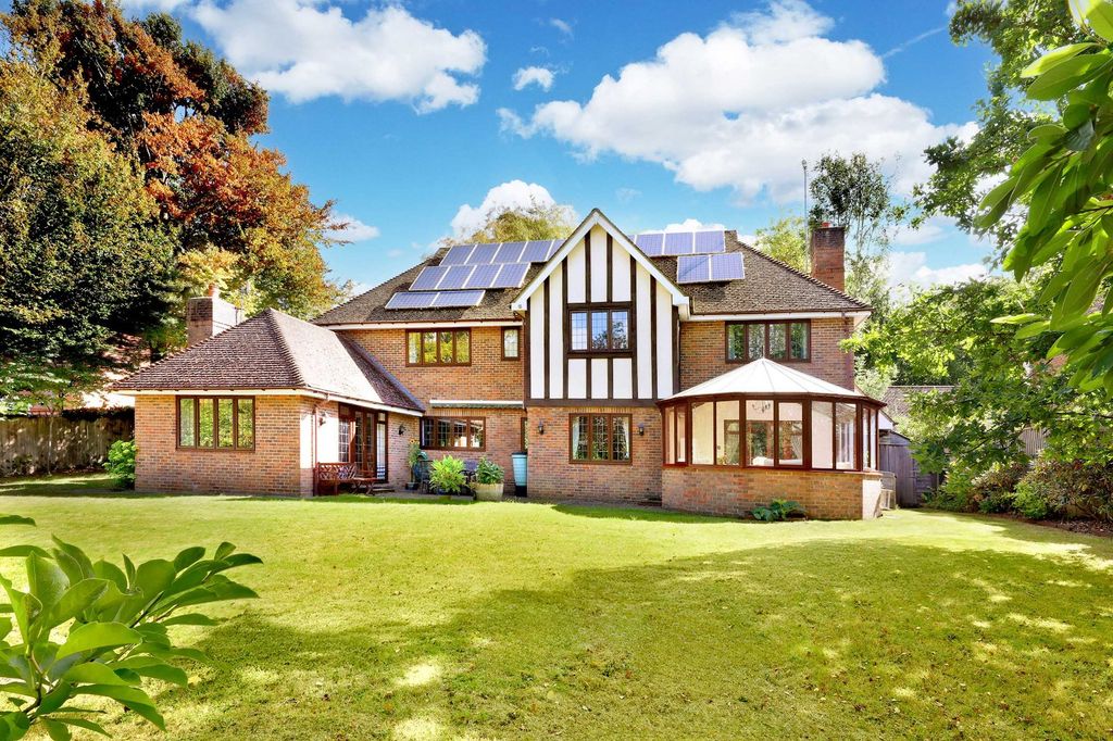 Property photo 3 of 20 Picture No. 06