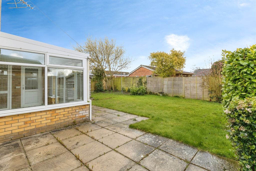 Property photo 2 of 29