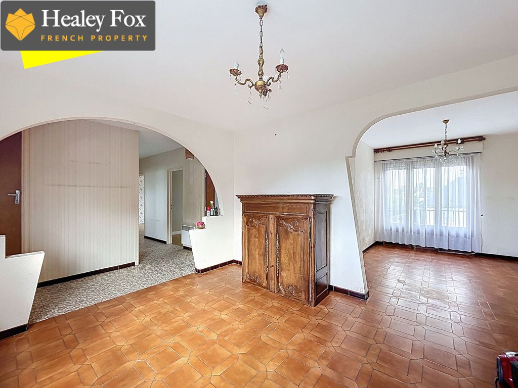Property photo 3 of 14