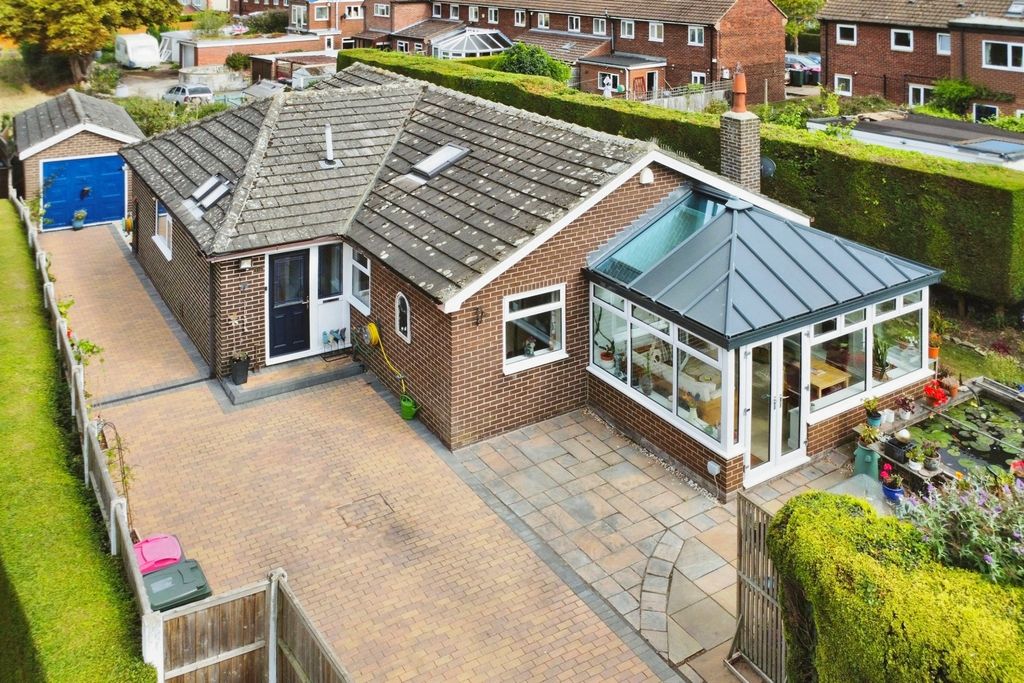 Property photo 1 of 25