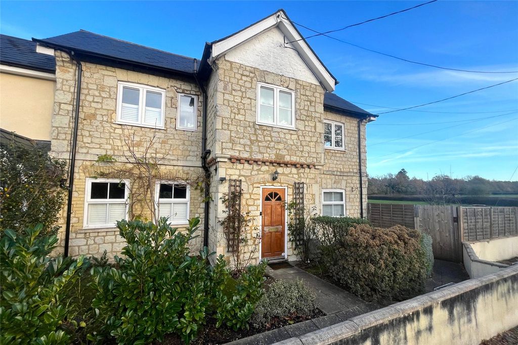 Property photo 1 of 15 Picture No. 05