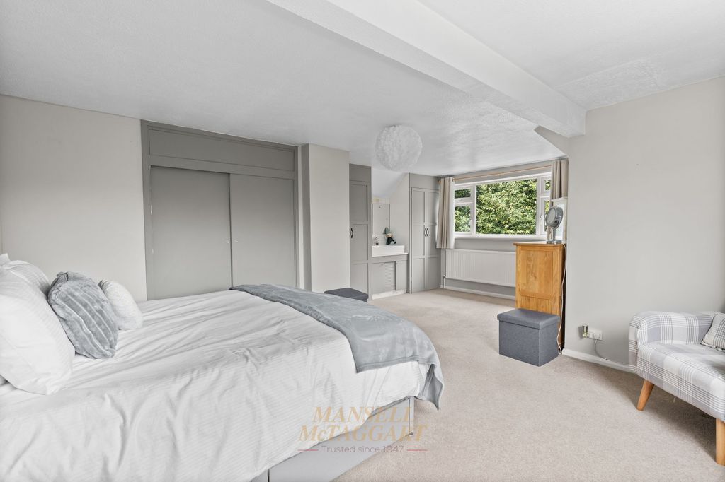 Additional image 16 of 6 bed detached house for saleImberhorne Lane, East Grinstead RH19